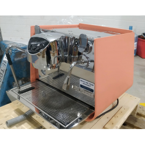 Кофемашина-автомат, 1 группа, мультибойлерная, персиковая  220V (Новое, после выставок)