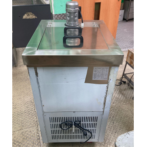 Эскимогенератор (фризер) для производства мороженого на палочке, напольный, 80шт. (за 25 минут), -20/-24С, на две прессформы, колеса (Новое, после выс